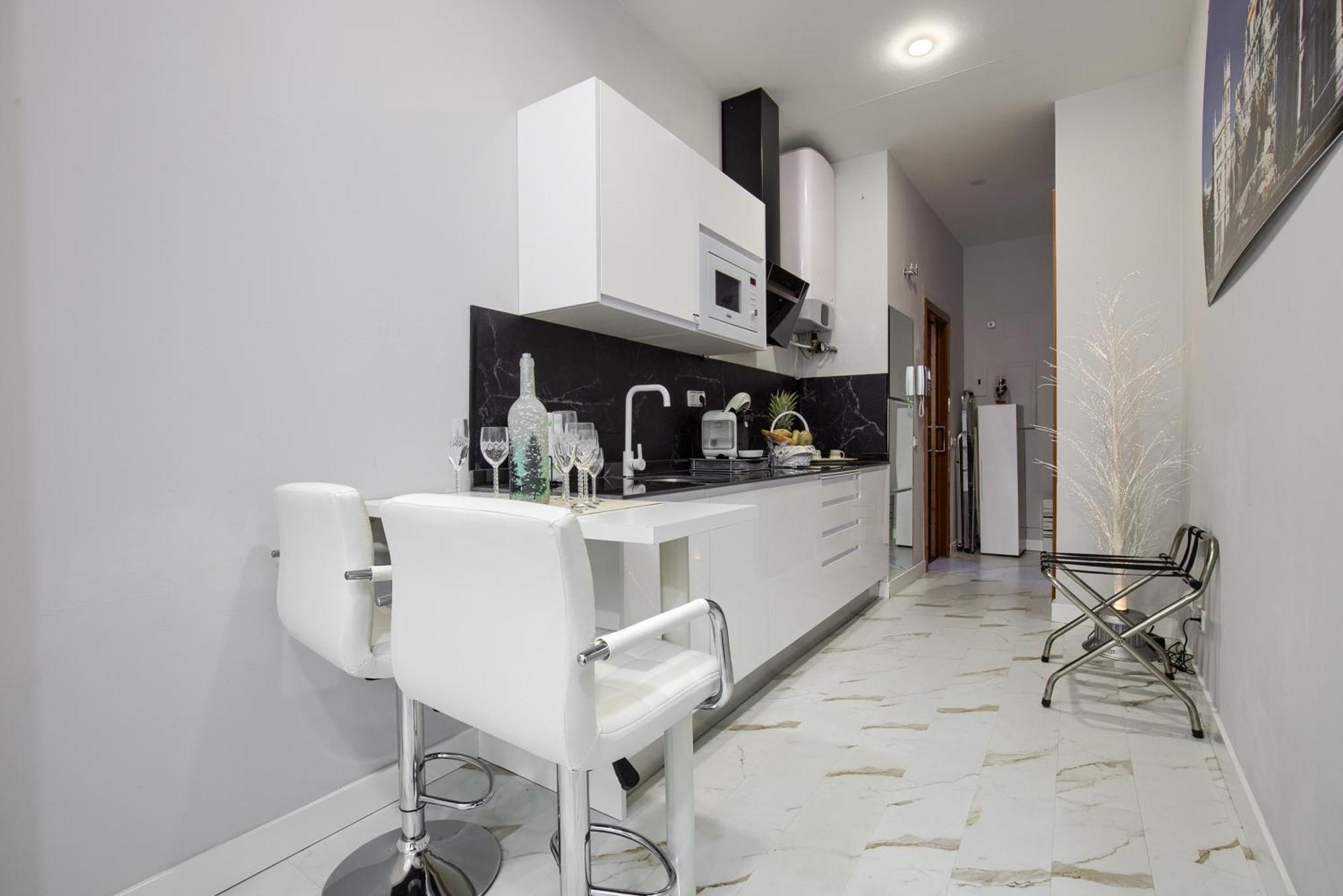 Lovely Apartment In Gran Via Madrid Exterior photo